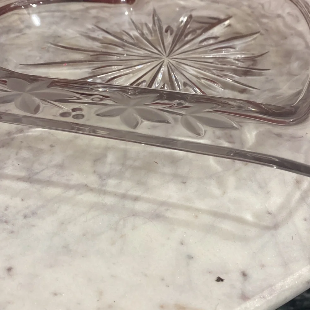 Lead Crystal large frosted Heart Decor